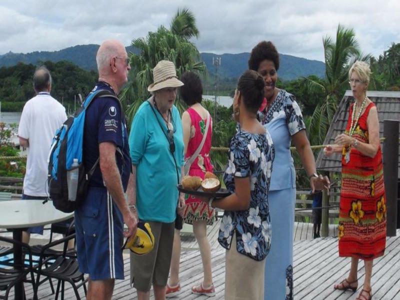 Savusavu Hot Springs Hotel ภายนอก รูปภาพ